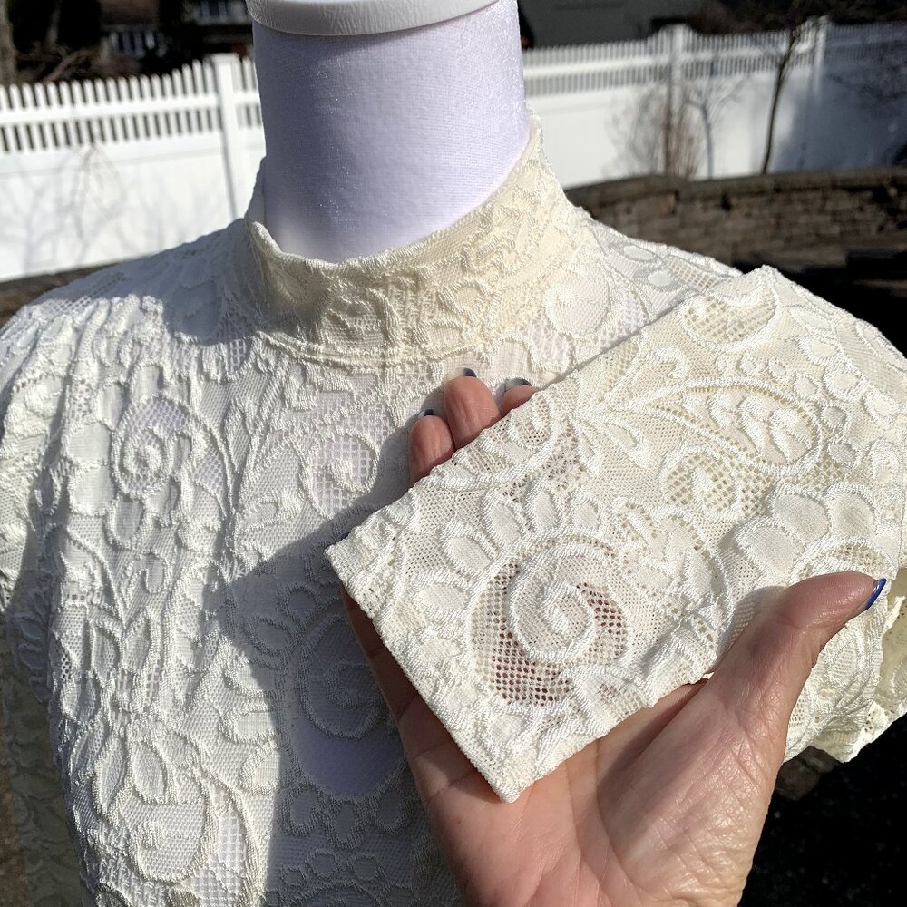 Vintage Victorian Boho Beautiful Top - Picture 7 of 16